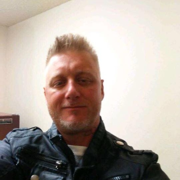 Meet your Posher, Christopher - Picture 1 of 1